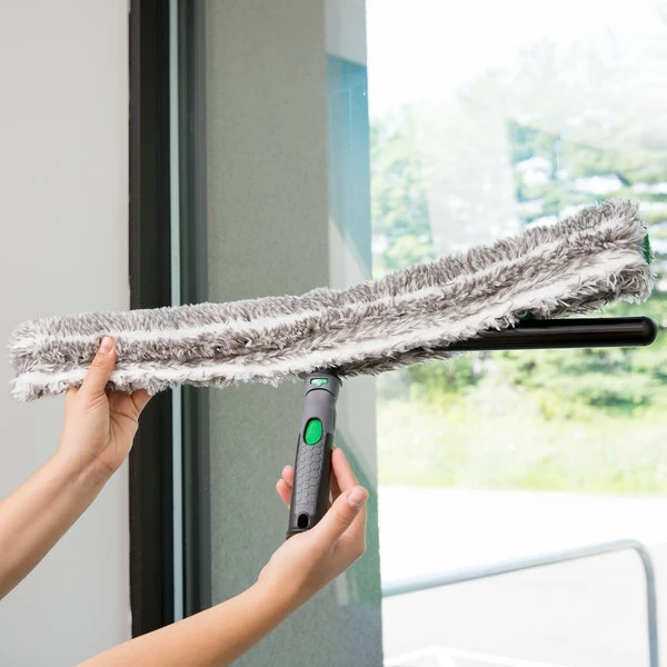 Unger® Unger NJ550 ErgoTec Ninja 22" Strip Washer Sleeve 4 Unger® Unger NJ550 ErgoTec Ninja 22" Strip Washer Sleeve - Image 4