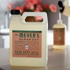 Mrs. Meyer's® Mrs. Meyer's Clean Day 651341 33 Oz. Geranium Scented Hand Soap Refill - 6/Case