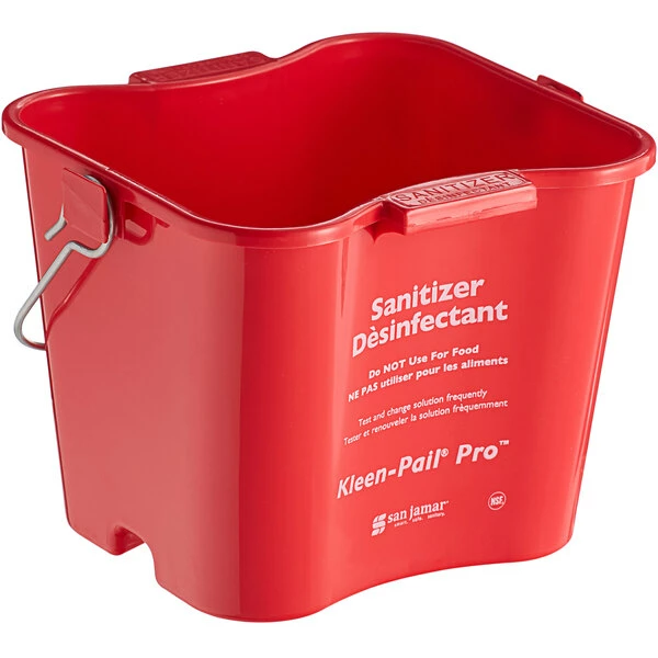 San Jamar KPP97RD 3 Qt. Red Sanitizing Kleen-Pail Pro 2 San Jamar KPP97RD 3 Qt. Red Sanitizing Kleen-Pail Pro - Image 2