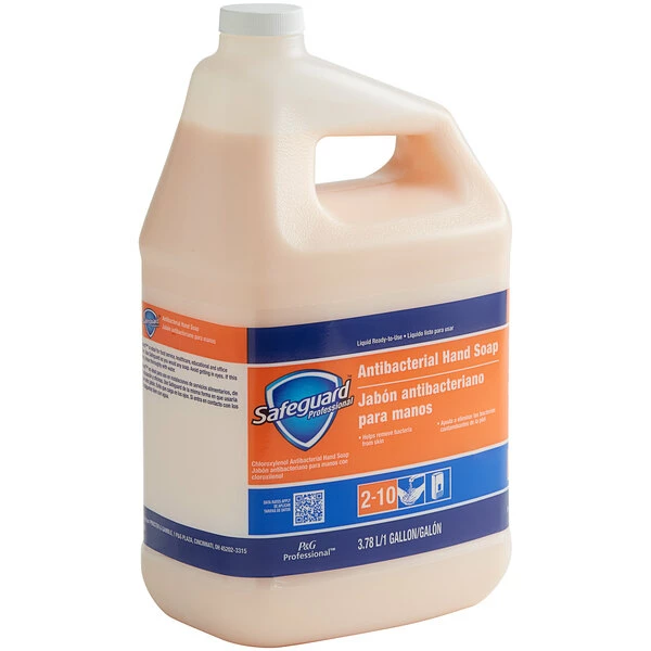Safeguard™ Professional Safeguard Professional 02699 1 Gallon / 128 Oz. Liquid Antibacterial Hand Soap - 2/Case 2 Safeguard™ Professional Safeguard Professional 02699 1 Gallon / 128 Oz. Liquid Antibacterial Hand Soap - 2/Case - Image 2