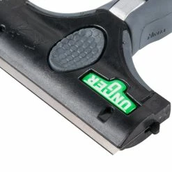 Unger® Unger EN100 ErgoTec Ninja 4" Black 2-in-1 Glass Scraper With Blade And Safety Cap -VIETRI SHOP 834523