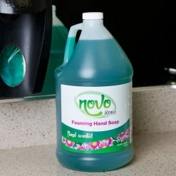 Novo By Noble Chemical Noble Chemical Novo 1 Gallon / 128 Oz. Foaming Hand Soap