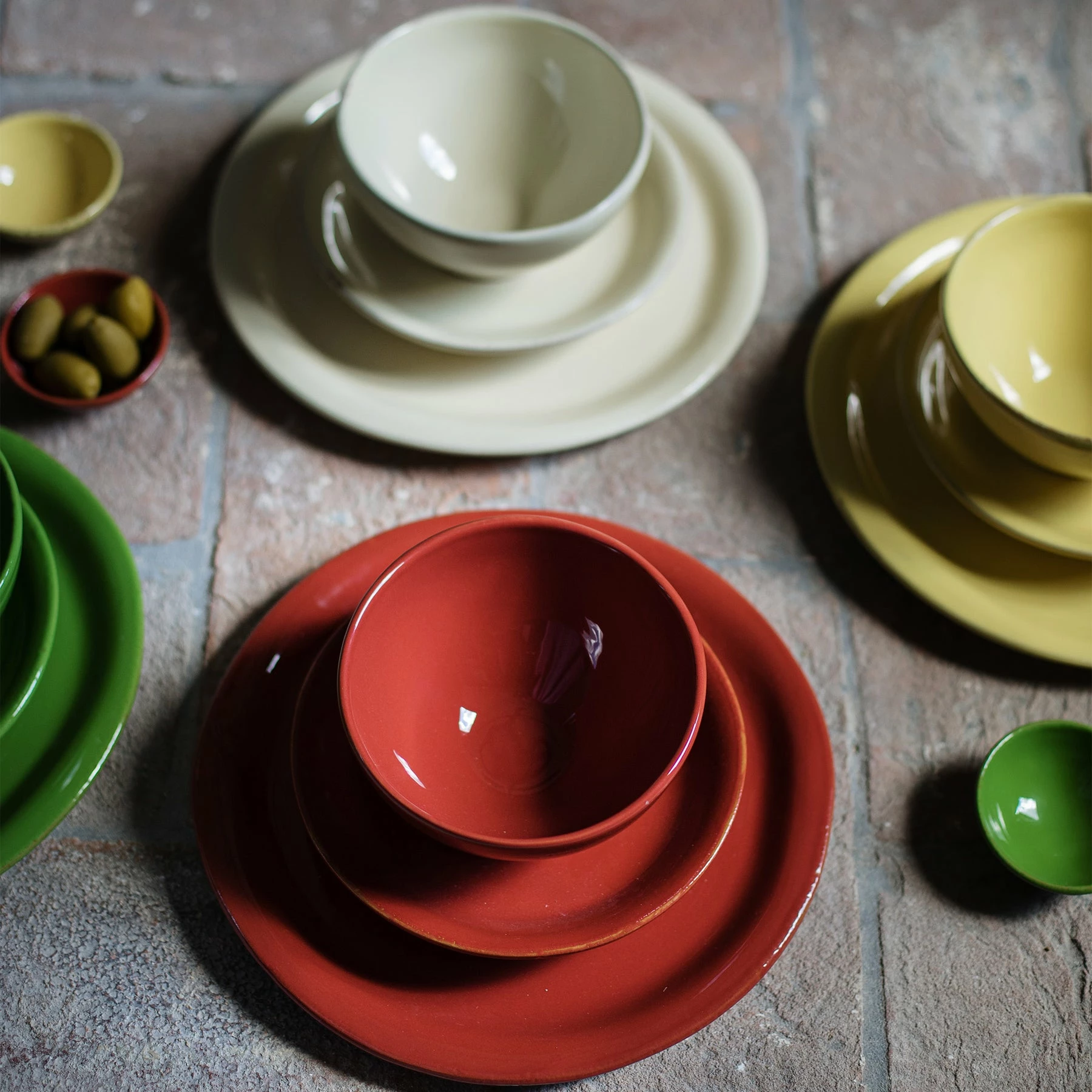 Vietri Cucina Fresca Crema Dinner Plate 3 Vietri Cucina Fresca Crema Dinner Plate - Image 3