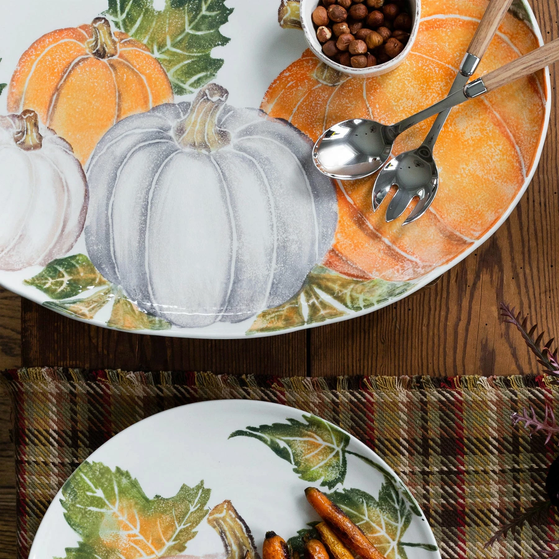 Vietri Pumpkins Large Oval Platter W/ Assorted Pumpkins 3 Vietri Pumpkins Large Oval Platter W/ Assorted Pumpkins - Image 3