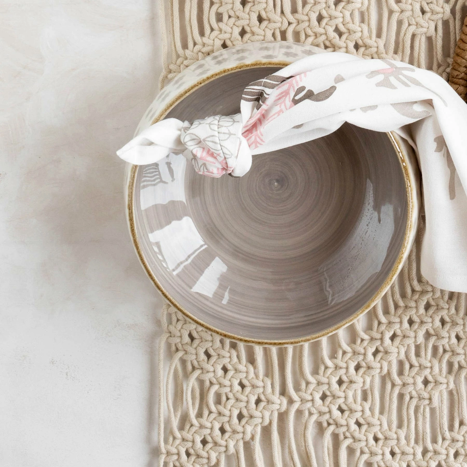 Viva By VIETRI Earth Flower Medium Shallow Bowl 3 Viva By VIETRI Earth Flower Medium Shallow Bowl - Image 3